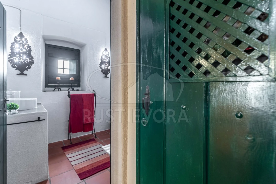 Quinta T8 para Venda em Bacelo e Senhora da Saúde Foto 87