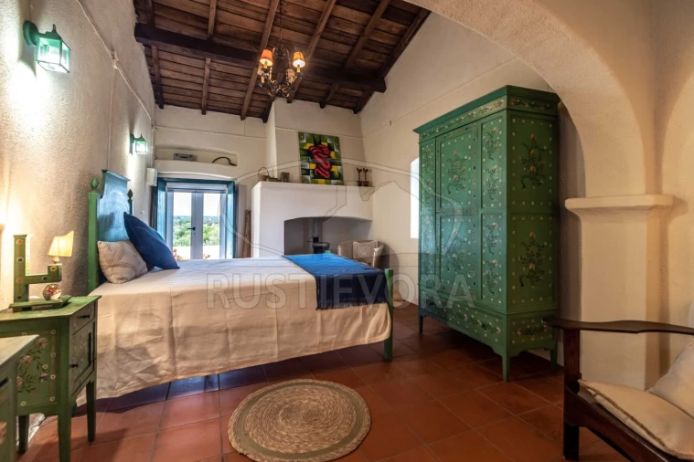 Quinta T8 para Venda em Bacelo e Senhora da Saúde Foto 5