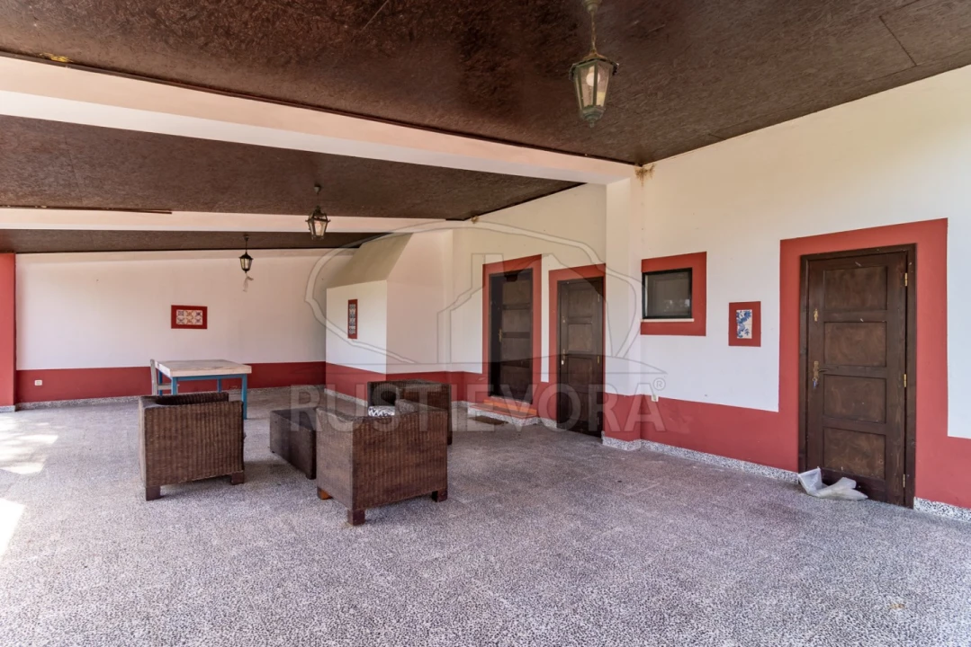 Quinta T14 para Venda em São Martinho Foto 34