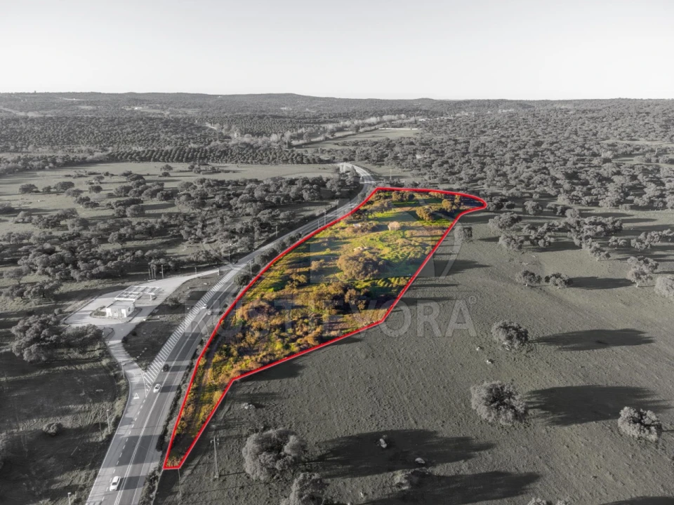 Quinta T2 para Venda em Malagueira e Horta das Figueiras Foto 1