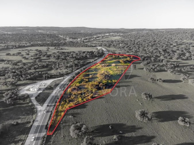 Quinta T2 para Venda em Malagueira e Horta das Figueiras Foto 1