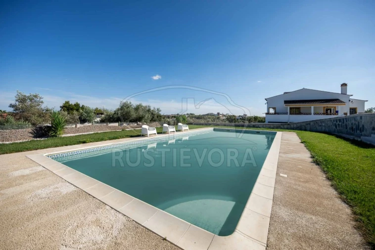 Quinta T5 para Venda em Redondo Foto 3