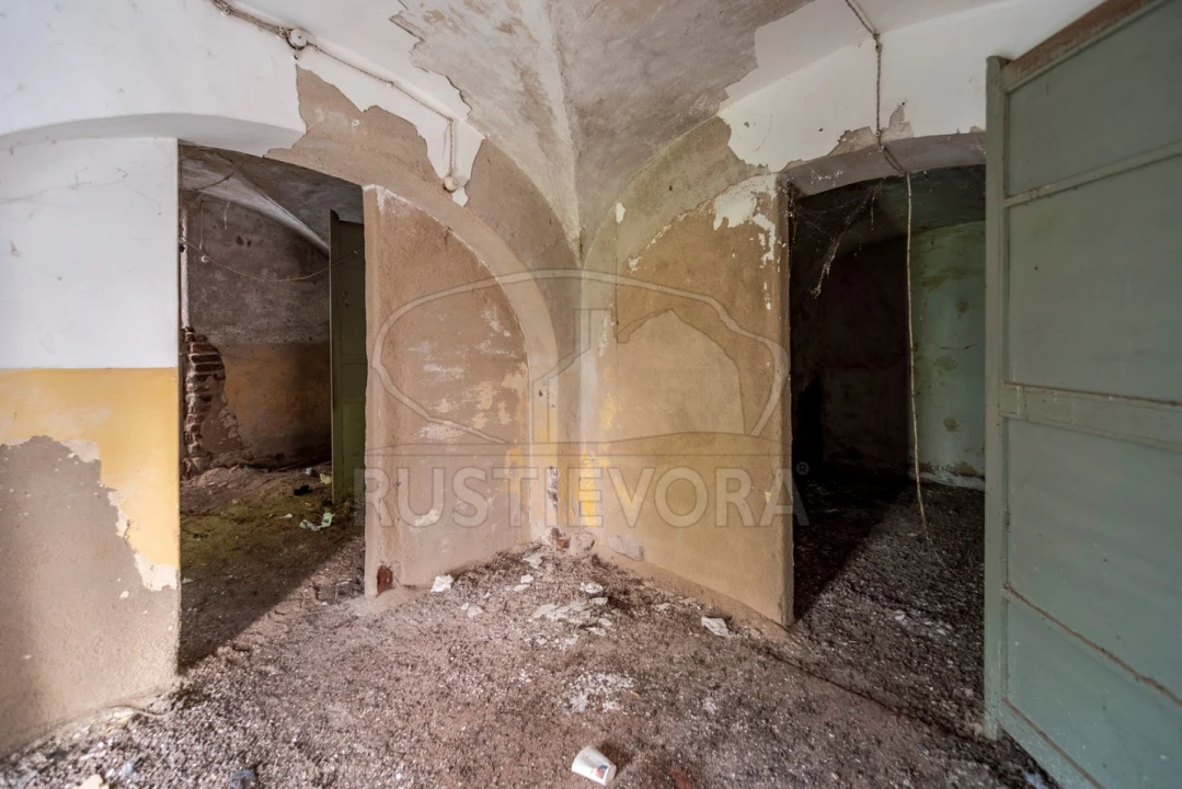 Prédio para Venda em Évora (São Mamede, Sé, São Pedro e Santo Antão) Foto 59