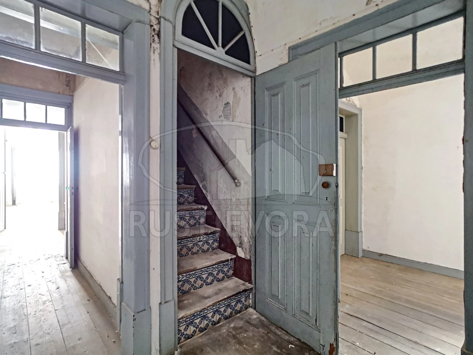 Prédio para Venda em Évora (São Mamede, Sé, São Pedro e Santo Antão) Foto 35