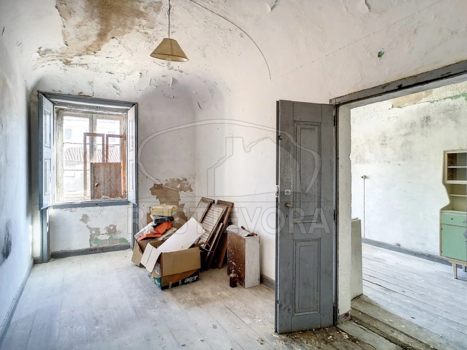 Prédio para Venda em Évora (São Mamede, Sé, São Pedro e Santo Antão) Foto 40