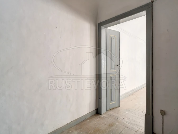 Prédio para Venda em Évora (São Mamede, Sé, São Pedro e Santo Antão) Foto 30