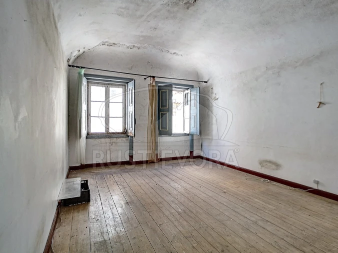 Prédio para Venda em Évora (São Mamede, Sé, São Pedro e Santo Antão) Foto 47