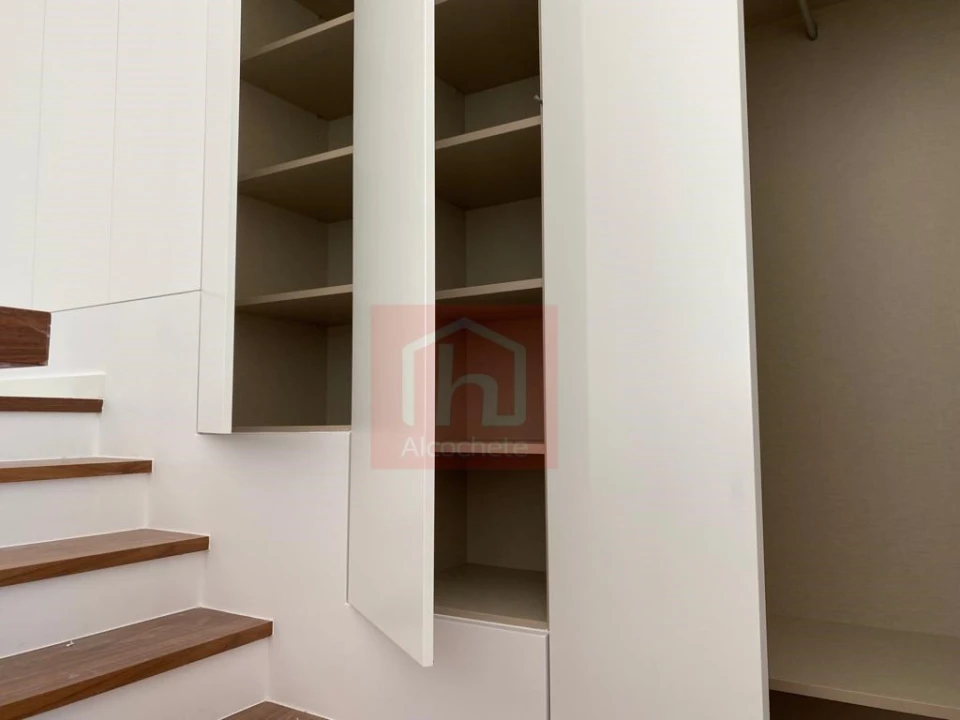 Apartamento T4 para Venda em Alcochete Foto 20