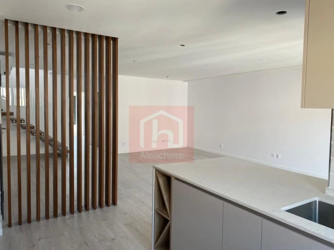 Apartamento T4 para Venda em Alcochete Foto 9