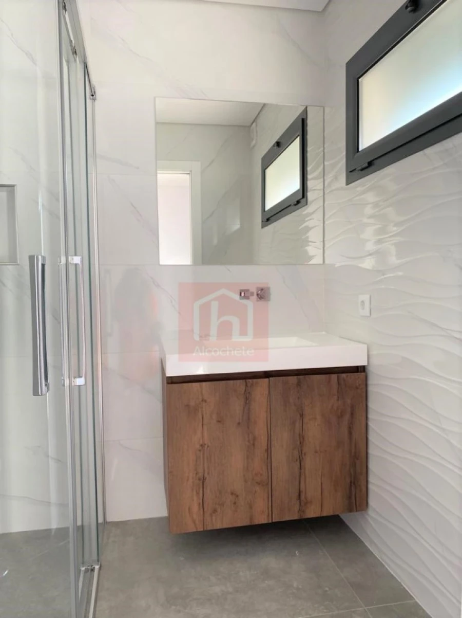 Apartamento T4 para Venda em Alcochete Foto 24