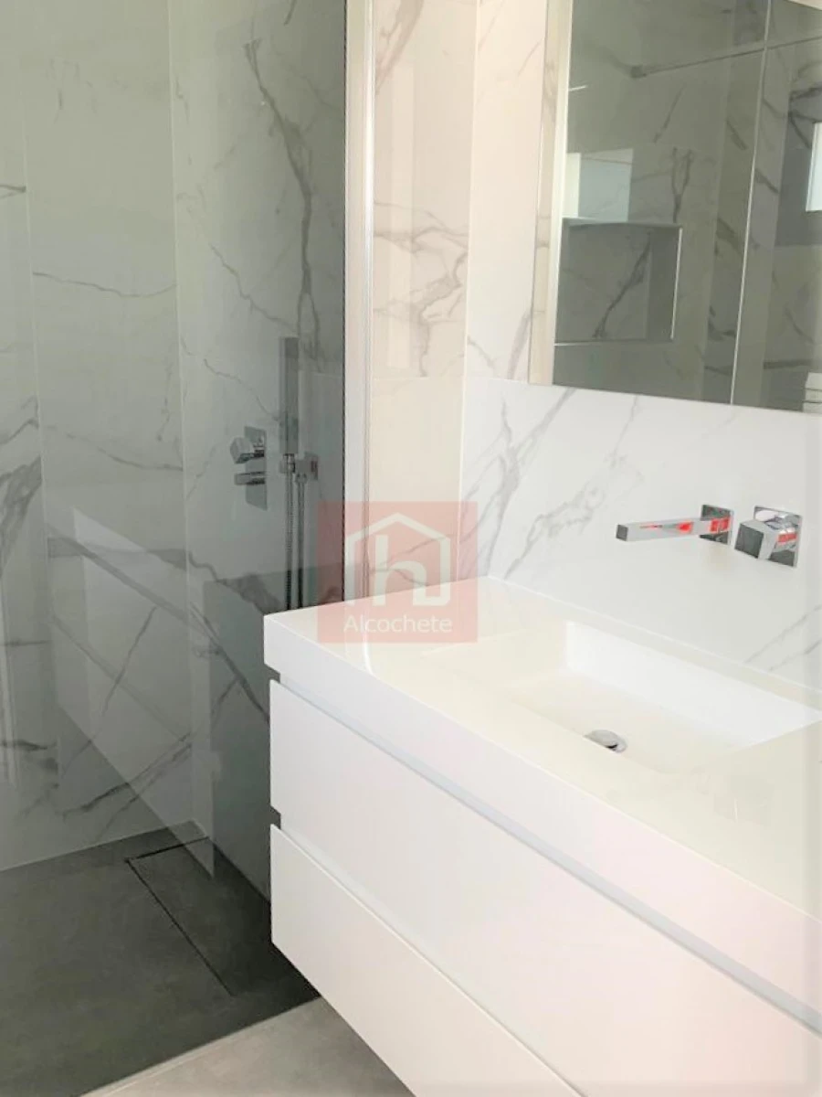 Apartamento T4 para Venda em Alcochete Foto 37