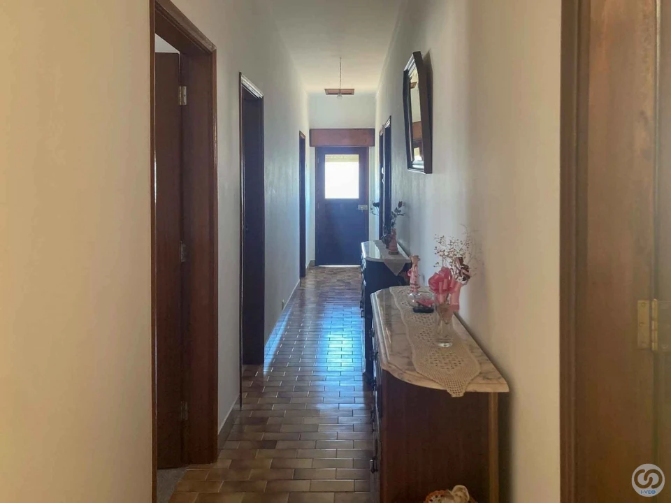 Moradia T4 para Venda em Faiões Foto 38