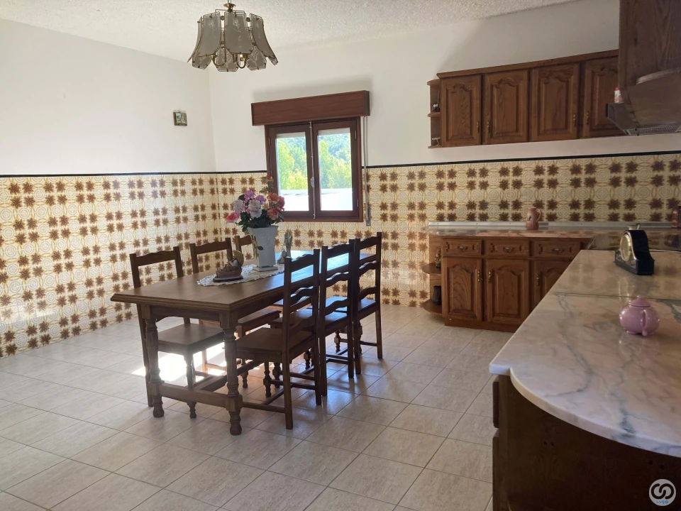 Moradia T4 para Venda em Faiões Foto 14