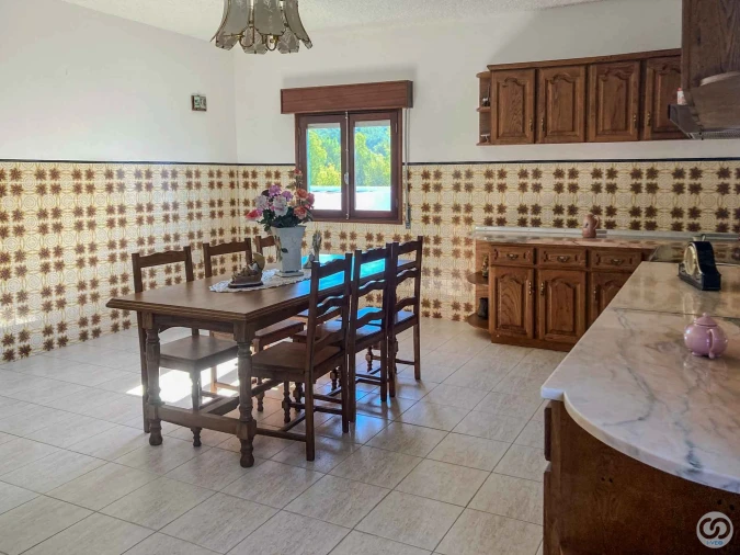 Moradia T4 para Venda em Faiões Foto 33