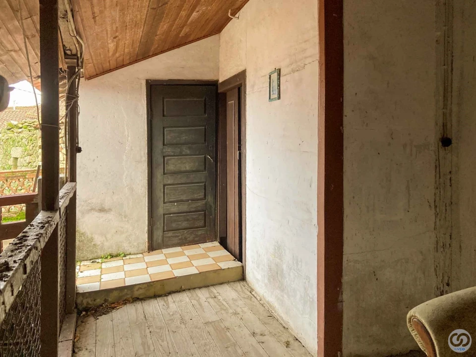 Moradia T3 para Venda em Redondelo Foto 8