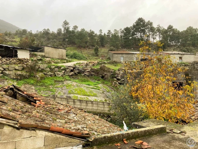 Moradia T3 para Venda em Redondelo Foto 38