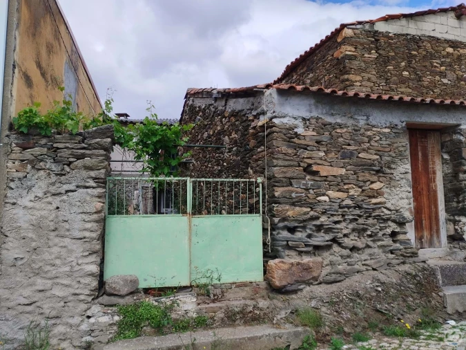 Moradia T3 para Venda em Barcel, Marmelos e Valverde da Gestosa Foto 4