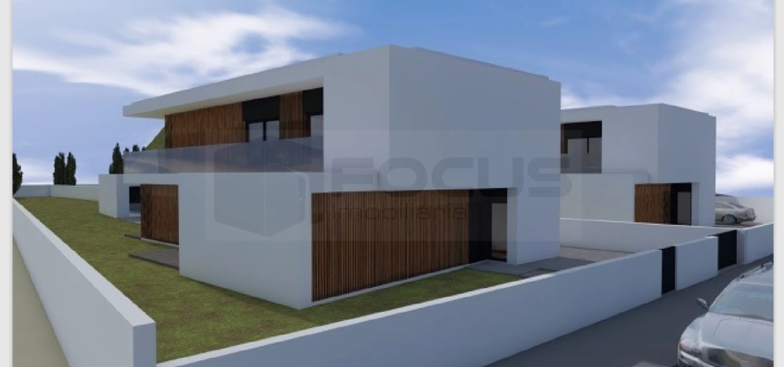 Moradia T4 para Venda em São Bernardo Foto 1