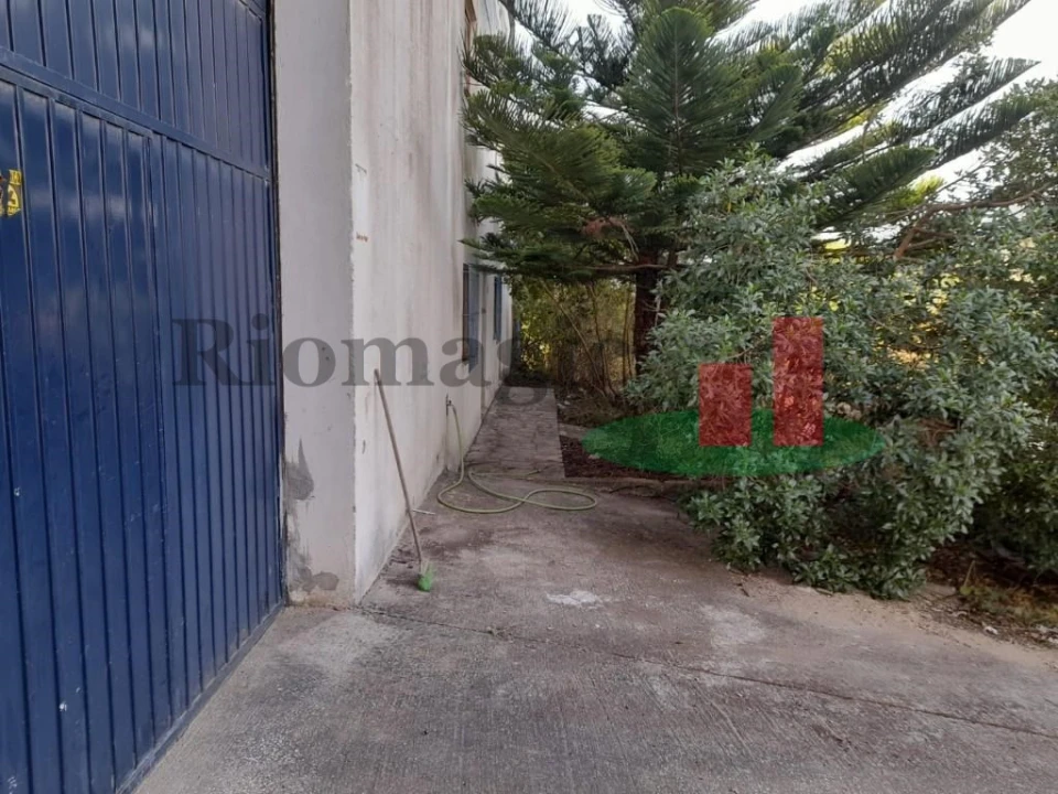 Armazém para Venda em Amiais de Baixo Foto 26