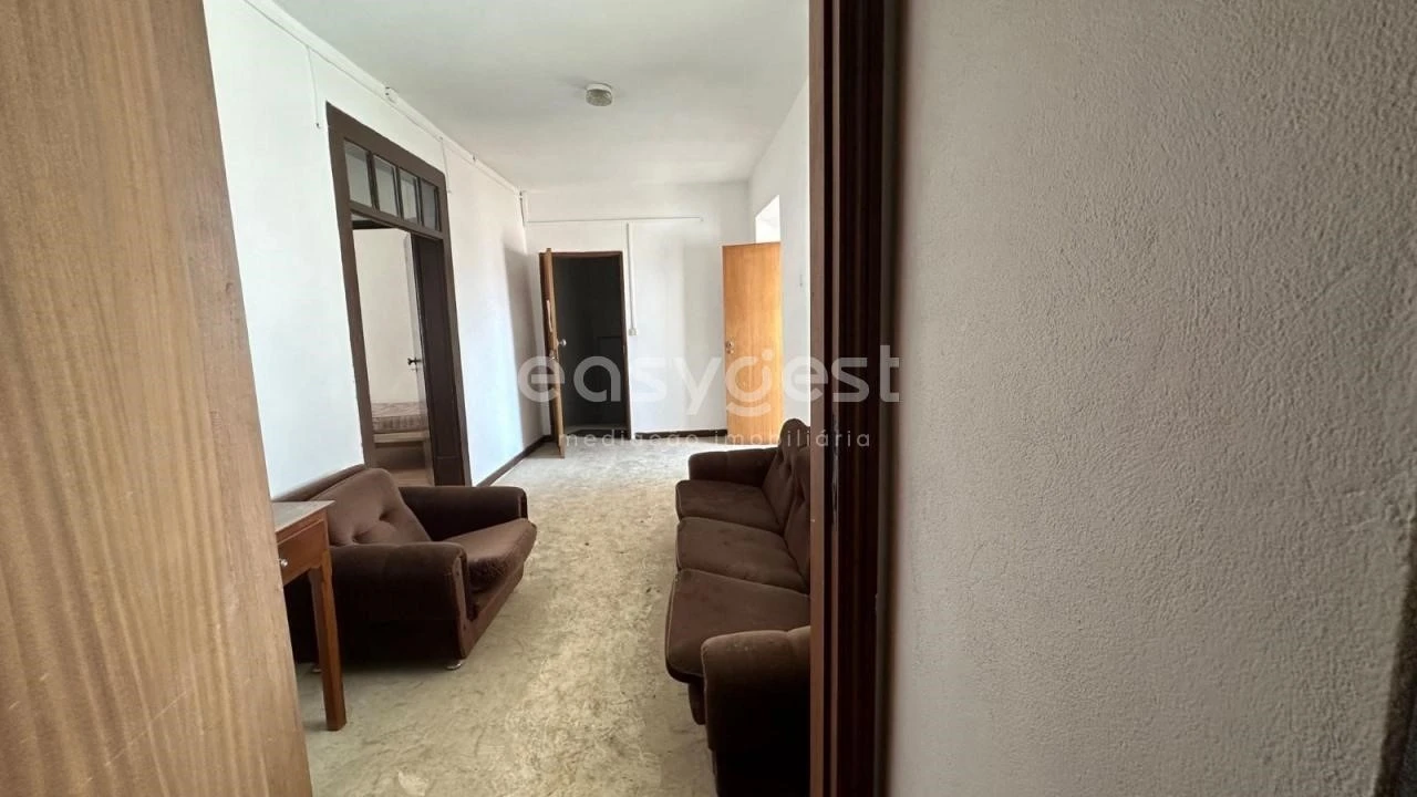 Prédio para Venda em Sé Nova, Santa Cruz, Almedina e São Bartolomeu Foto 20