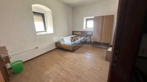 Prédio para Venda em Sé Nova, Santa Cruz, Almedina e São Bartolomeu