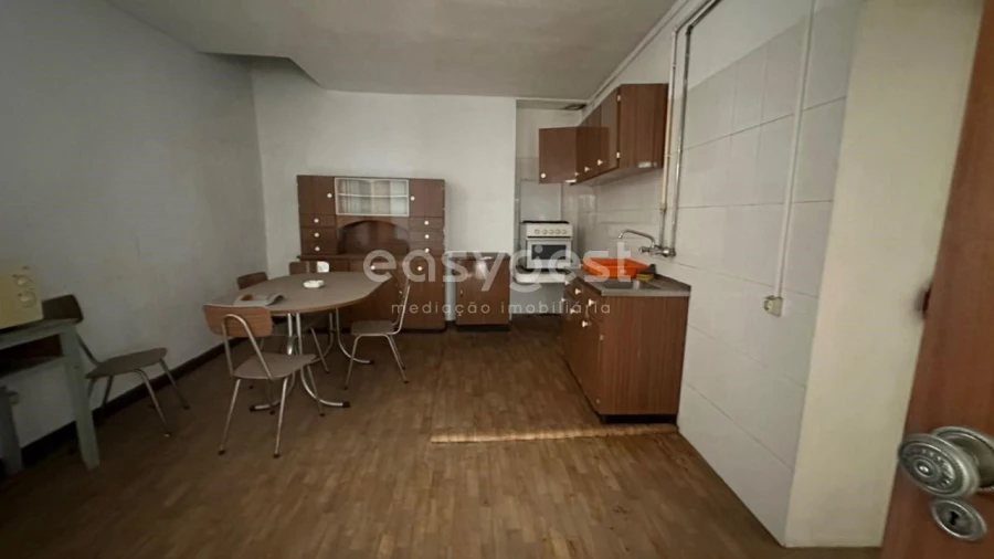 Prédio para Venda em Sé Nova, Santa Cruz, Almedina e São Bartolomeu Foto 9