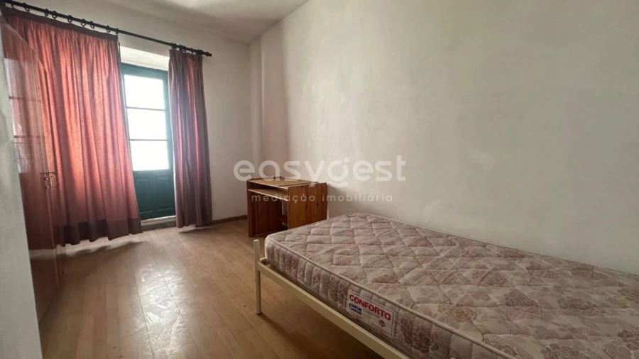 Prédio para Venda em Sé Nova, Santa Cruz, Almedina e São Bartolomeu Foto 10