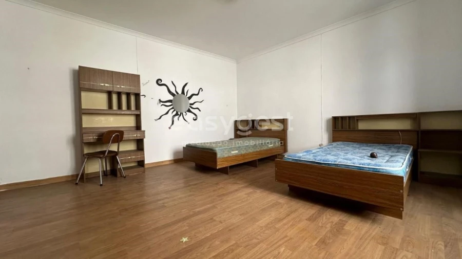 Prédio para Venda em Sé Nova, Santa Cruz, Almedina e São Bartolomeu Foto 11