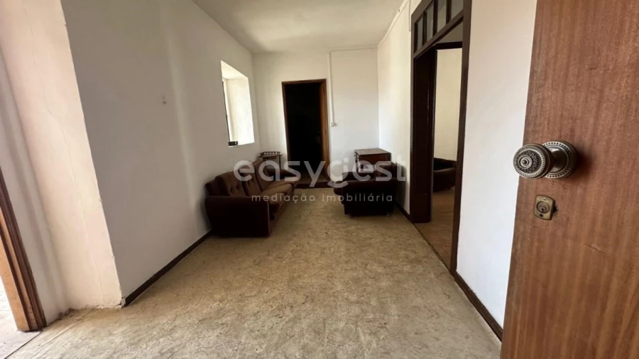 Prédio para Venda em Sé Nova, Santa Cruz, Almedina e São Bartolomeu Foto 12