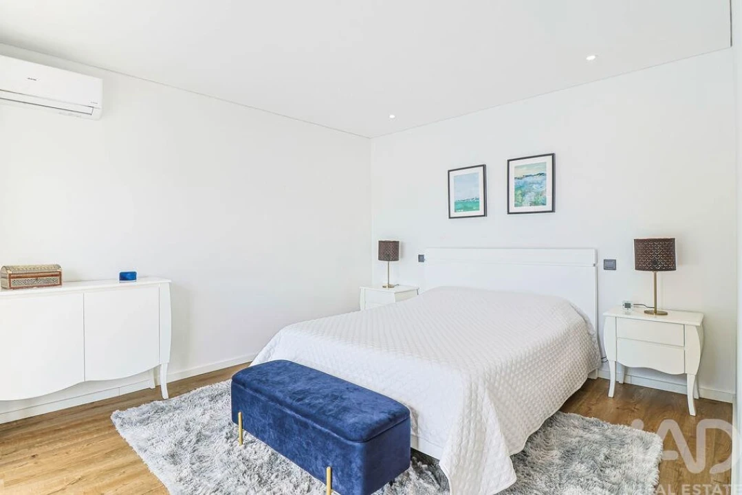 Moradia T3 para Venda em Ronfe Foto 7