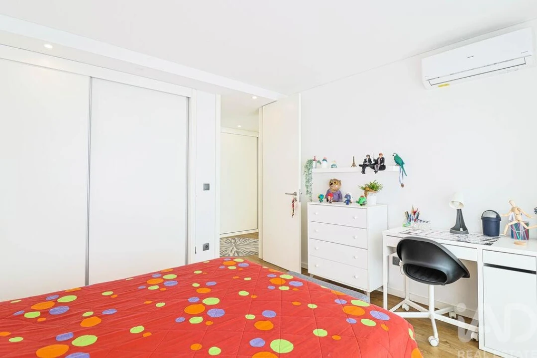 Moradia T3 para Venda em Ronfe Foto 17