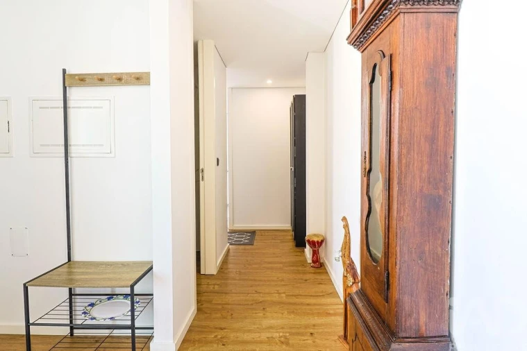 Moradia T3 para Venda em Ronfe Foto 26