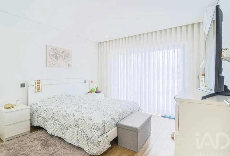 Moradia T3 para Venda em Ronfe Foto 14