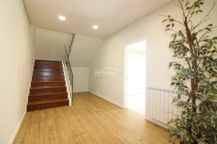 Moradia T4 para Venda em Barcelos, V.Boa, V.Frescainha Foto 14