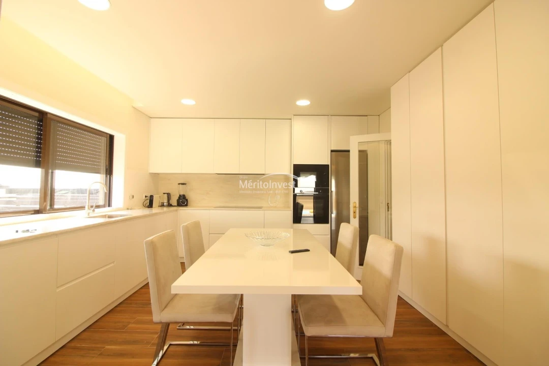 Moradia T4 para Venda em Barcelos, V.Boa, V.Frescainha Foto 4