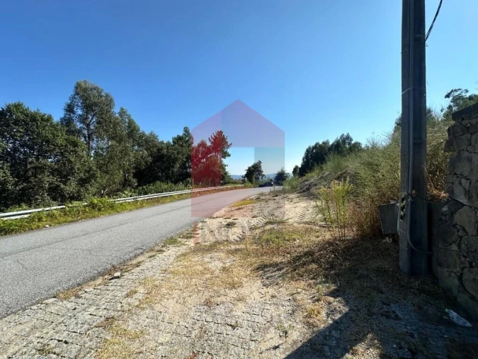 Terreno para Venda em Ribeira do Neiva Foto 2