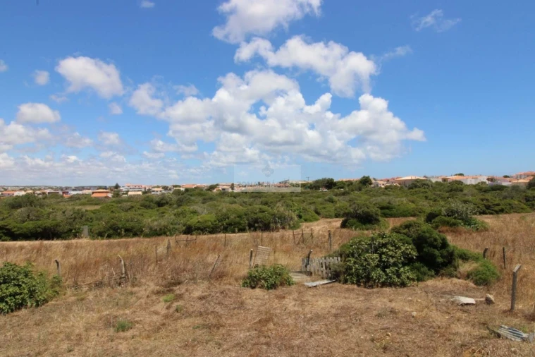 Terreno para Venda em Vila de Sagres Foto 8