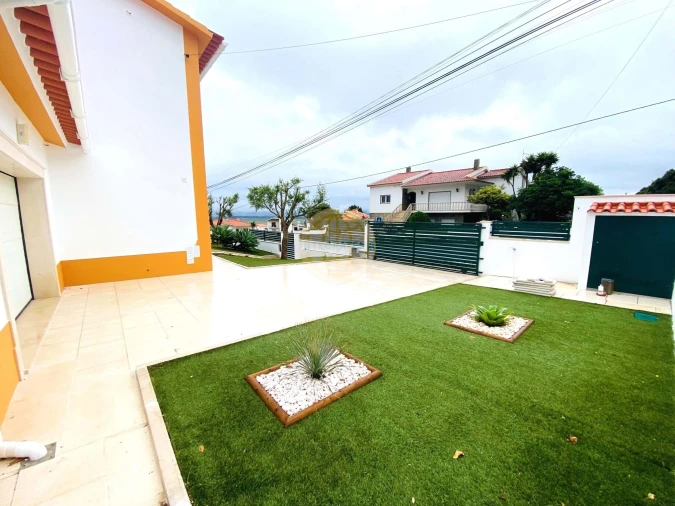 Moradia T4 para Venda em Tornada e Salir do Porto Foto 7