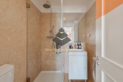 Apartamento T3 para Venda em Santo António