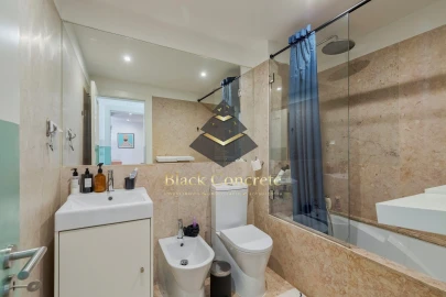Apartamento T3 para Venda em Santo António