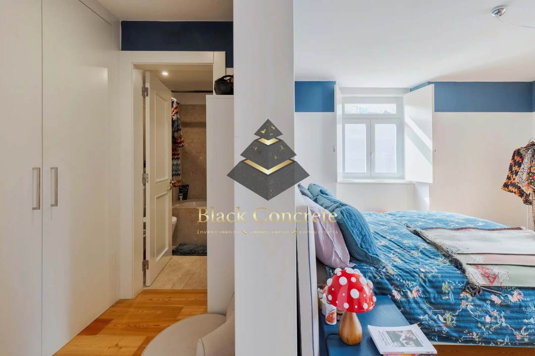 Apartamento T3 para Venda em Santo António Foto 17
