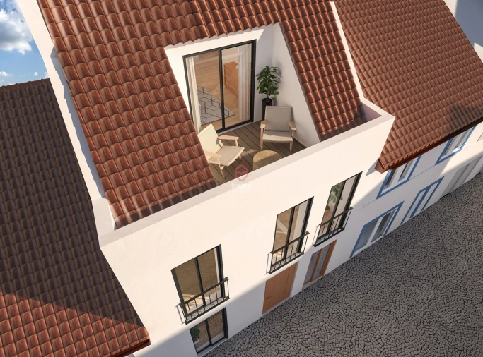 Prédio para Venda em Santa Maria do Castelo e Santiago e Santa Susana Foto 13