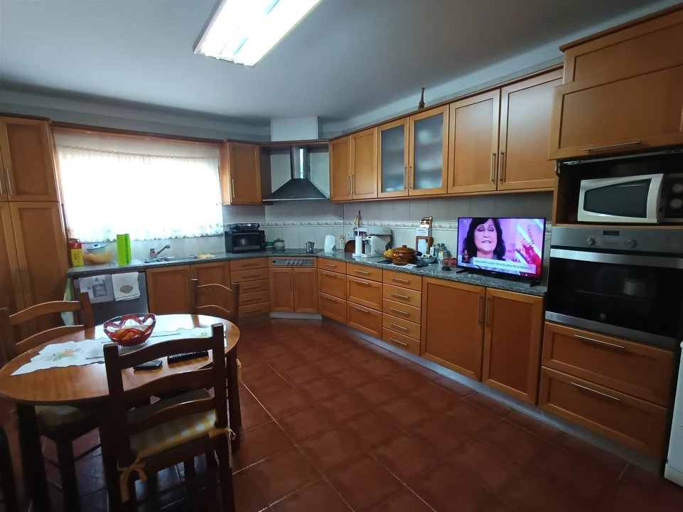 Moradia T6 para Venda em Moledo e Cristelo Foto 12