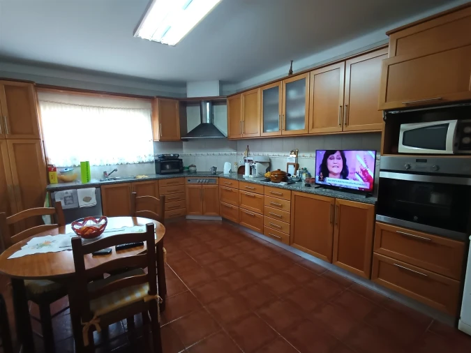 Moradia T6 para Venda em Moledo e Cristelo Foto 12