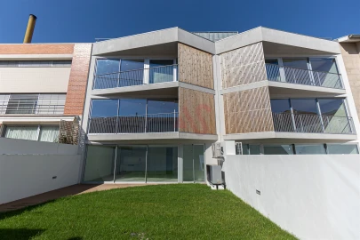 Moradia T4 para Venda em Glória e Vera Cruz