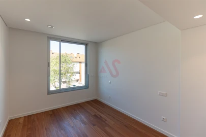 Moradia T4 para Venda em Glória e Vera Cruz