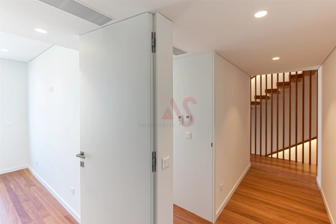 Moradia T4 para Venda em Glória e Vera Cruz Foto 20