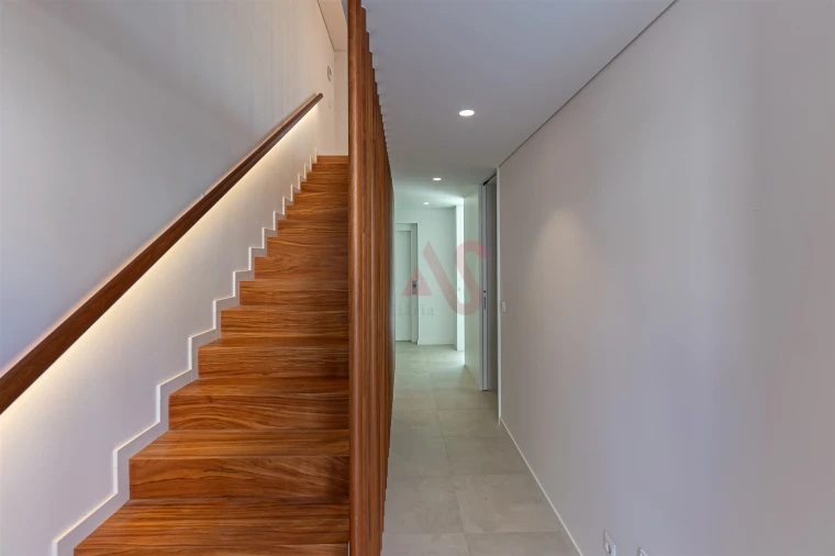 Moradia T4 para Venda em Glória e Vera Cruz Foto 41