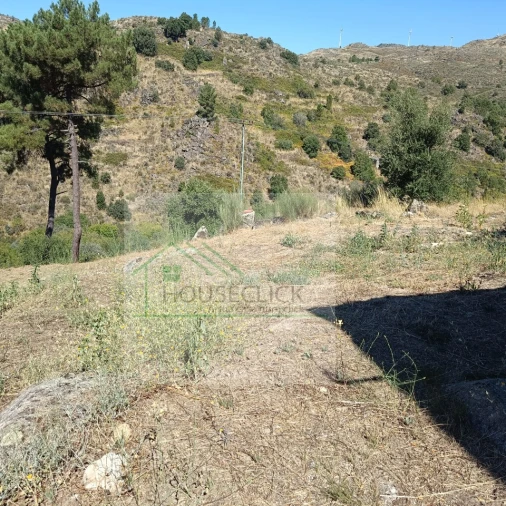 Moradia T3 para Venda em Bendada Foto 11