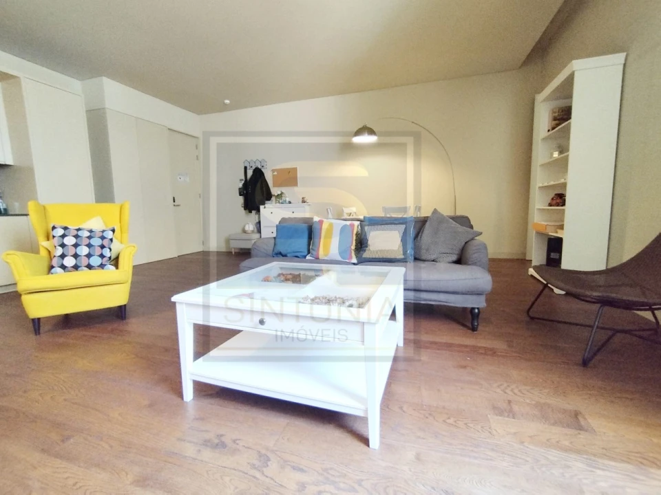 Apartamento T2 para Venda em Misericórdia Foto 9